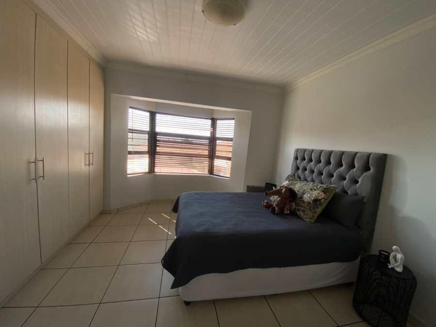 3 Bedroom Property for Sale in Waterval East North West